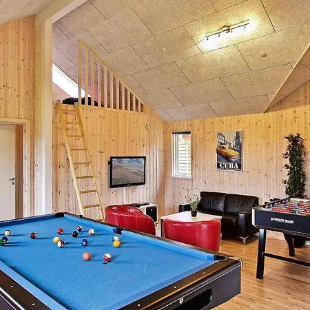 Luxury Pool Retreat In - By Traum *